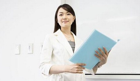 入职前，我们如何向面试官提出高逼格的3个问题？