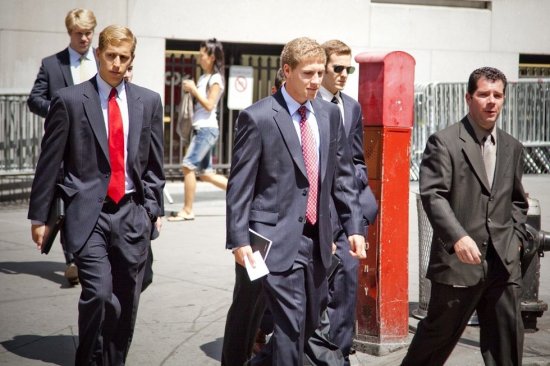 <b>2016年6月CFA考试现在开始报名,9月23日前报名节约630美元</b>